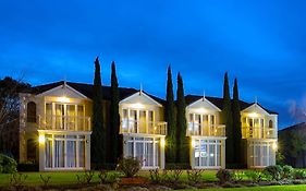 Best Western Colonial Village Motel